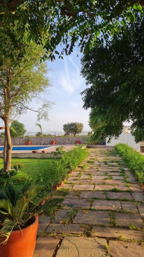 The Rustic Villa, A Stay With Luxuries Amenities And Exotic Nature Джапур Экстерьер фото
